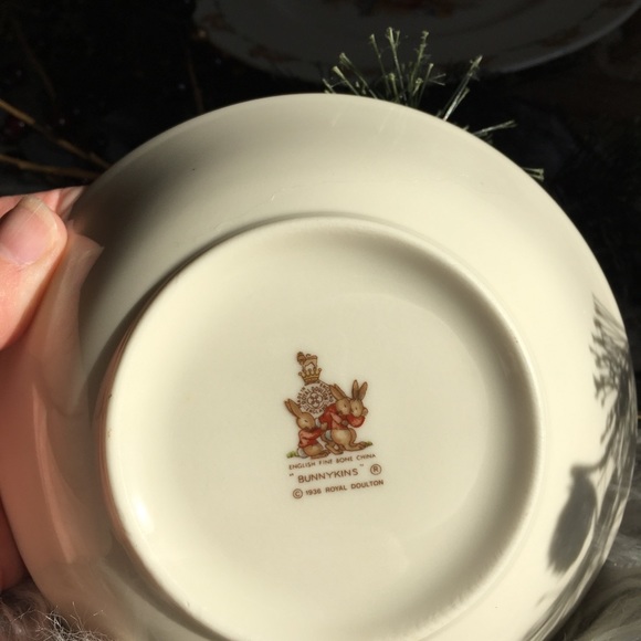 Bunnykins Fine Bone China Royal Dalton 3 piece set - Picture 15 of 15